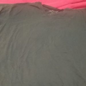Men's v neck XL fitted banana republic t-shirt